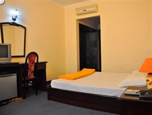 Ha Tien Hotel Екстер'єр фото